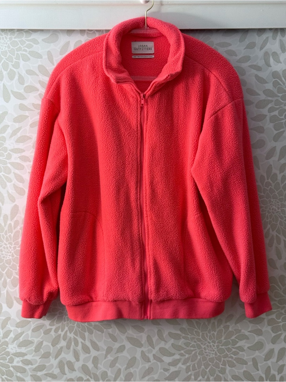 Urban Outfitters UO Women’s M Oversized Neon Pink Zip Fleece Sweatshirt Jacket
